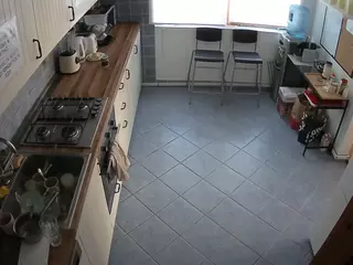 voyeurcam julmodels kitchen 2's Live Sex Cam Show