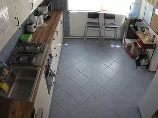 voyeurcam julmodels kitchen 2's Live Sex Cam Show