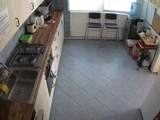 voyeurcam julmodels kitchen 2's Live Sex Cam Show