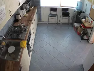 voyeurcam julmodels kitchen 2's Live Sex Cam Show