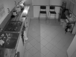 voyeurcam julmodels kitchen 2's Live Sex Cam Show