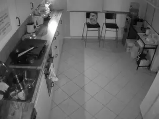 voyeurcam julmodels kitchen 2's Live Sex Cam Show