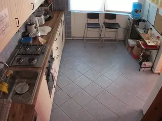 voyeurcam julmodels kitchen 2's Live Sex Cam Show