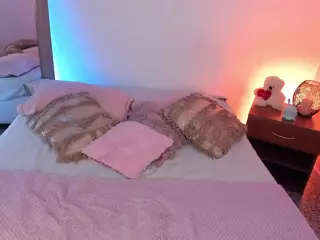 Candyxpeach's Live Sex Cam Show