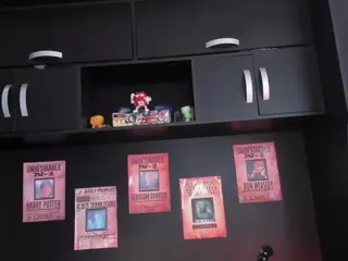 Candyxpeach's Live Sex Cam Show