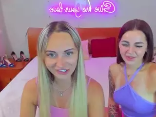 QueenPoisonS's Live Sex Cam Show
