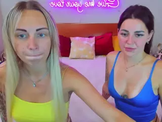 QueenPoisonS's Live Sex Cam Show