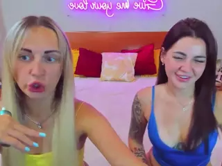 QueenPoisonS's Live Sex Cam Show