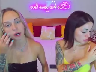 QueenPoisonS's Live Sex Cam Show