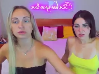 QueenPoisonS's Live Sex Cam Show
