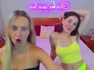 QueenPoisonS's Live Sex Cam Show