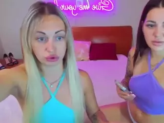QueenPoisonS's Live Sex Cam Show