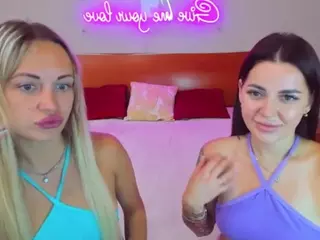 QueenPoisonS's Live Sex Cam Show
