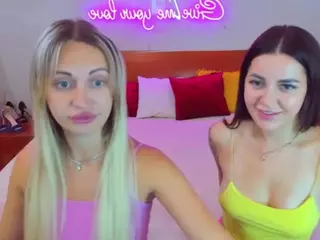 QueenPoisonS's Live Sex Cam Show