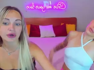 QueenPoisonS's Live Sex Cam Show