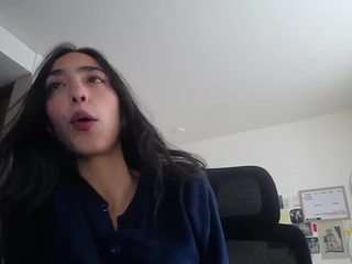 Live cam show with Maria
