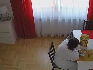 voyeurcam julmodels dining 2's Live Sex Cam Show