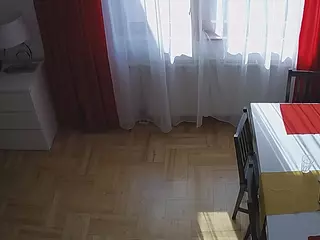 voyeurcam julmodels dining 2's Live Sex Cam Show