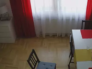 voyeurcam julmodels dining 2's Live Sex Cam Show