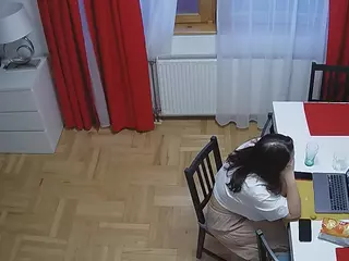 voyeurcam julmodels dining 2's Live Sex Cam Show