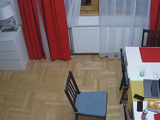 voyeurcam julmodels dining 2's Live Sex Cam Show