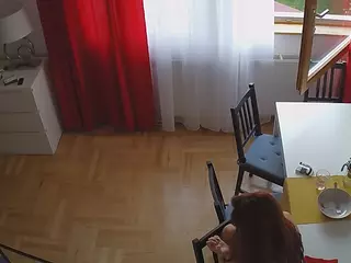 voyeurcam julmodels dining 2's Live Sex Cam Show