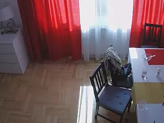 voyeurcam julmodels dining 2's Live Sex Cam Show
