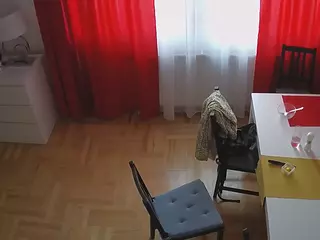 voyeurcam julmodels dining 2's Live Sex Cam Show