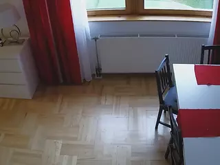 voyeurcam julmodels dining 2's Live Sex Cam Show