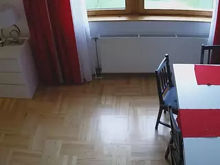 voyeurcam julmodels dining 2's Live Sex Cam Show