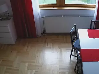 voyeurcam julmodels dining 2's Live Sex Cam Show