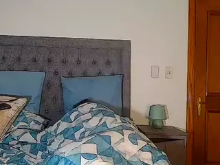 DORATHY -XD's Live Sex Cam Show