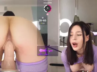 Sweet-Mistie's Live Sex Cam Show