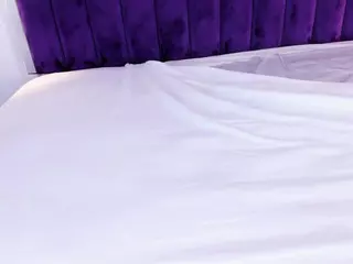 Sara Riley's Live Sex Cam Show