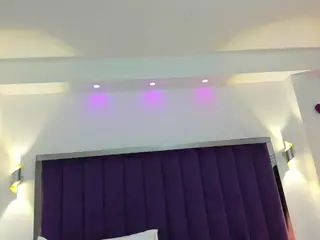 Sara Riley's Live Sex Cam Show