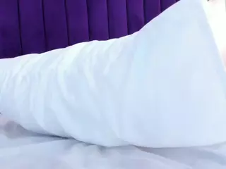 Sara Riley's Live Sex Cam Show