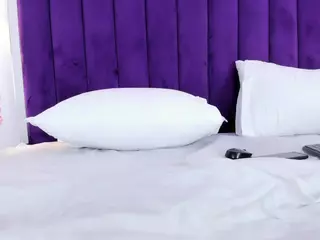 Sara Riley's Live Sex Cam Show