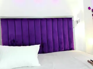 Sara Riley's Live Sex Cam Show