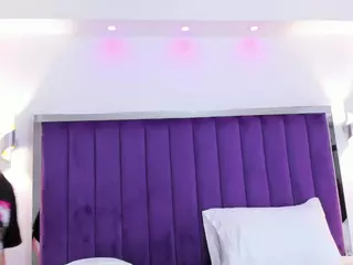 Sara Riley's Live Sex Cam Show
