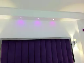 Sara Riley's Live Sex Cam Show