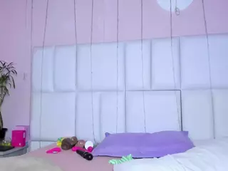 - K Y A N A -'s Live Sex Cam Show