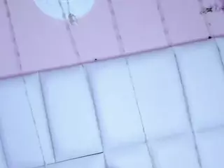 - K Y A N A -'s Live Sex Cam Show
