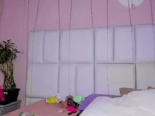 - K Y A N A -'s Live Sex Cam Show
