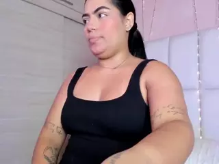 - K Y A N A -'s Live Sex Cam Show