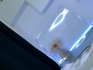 arianatattoos's Live Sex Cam Show