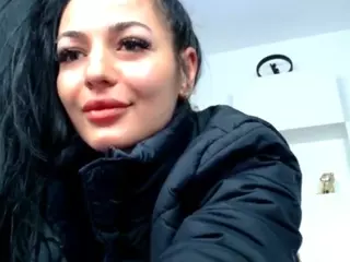 arianatattoos's Live Sex Cam Show