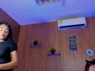 danii-god's Live Sex Cam Show