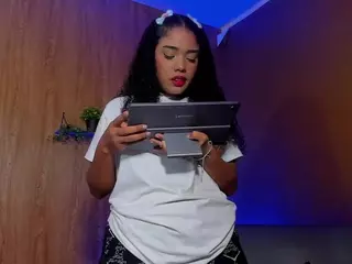 danii-god's Live Sex Cam Show