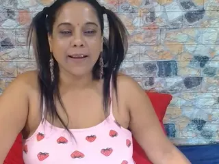 IndianFancyFace's Live Sex Cam Show