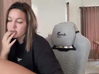 NellyFischer's Live Sex Cam Show